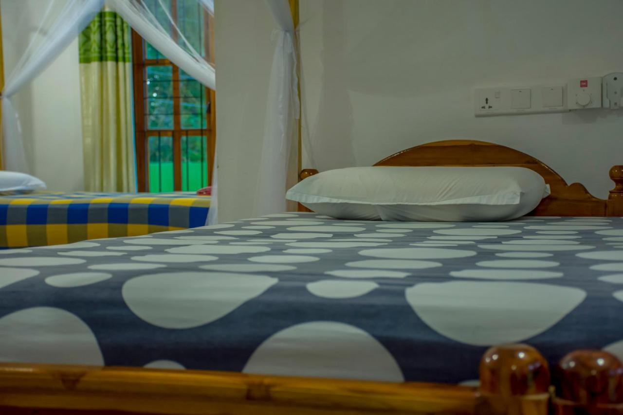 Nice Place Beach Hotel Arugam Bay Exterior foto